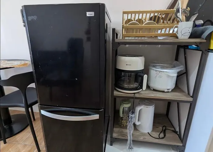Miya's Crib F Staycation Tomas Morato Quezon 公寓式飯店 3*