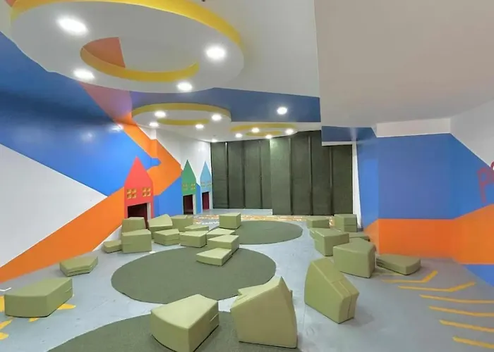 Miya's Crib F Staycation Tomas Morato Quezon 3*
